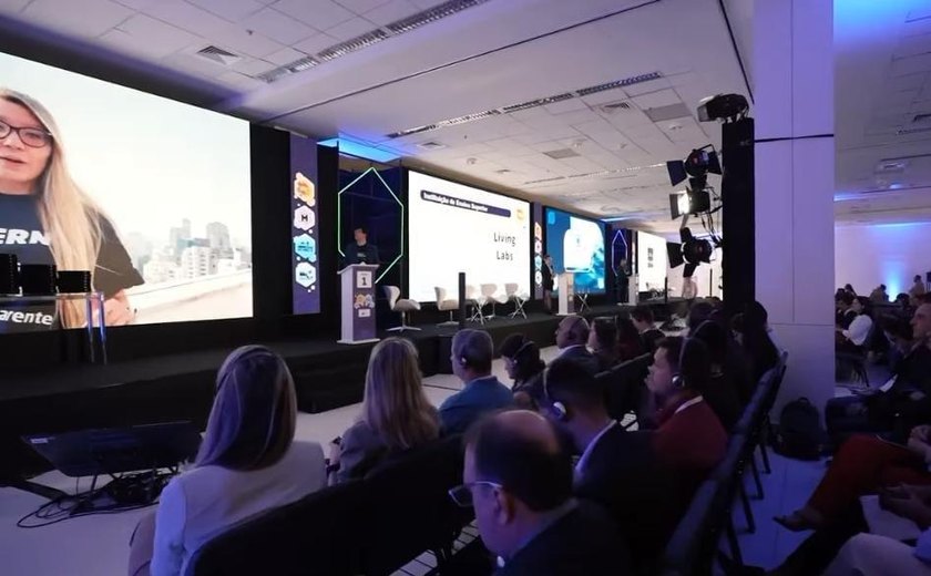 Secretaria de Ciência e Tecnologia tem representantes no maior evento sobre cidades inteligentes e mobilidade do Brasil