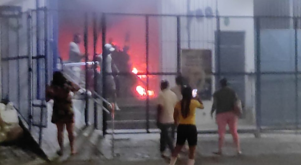 Corpo de Bombeiros atuou no combate ao incêndio