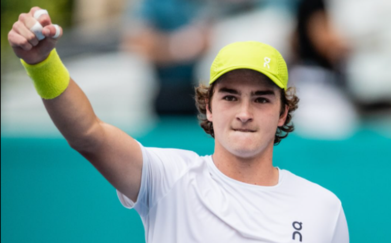 João Fonseca diz que quer enfrentar Djokovic na estreia em Roland Garros