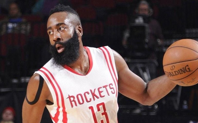 Harden ultrapassa Shaquille O'Neal e se torna o 9º maior pontuador da NBA em vitória dos Clippers