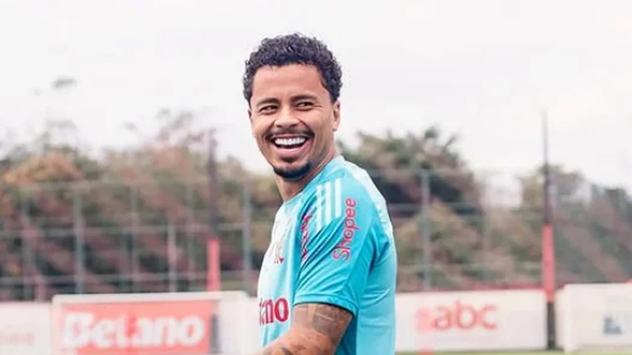 Allan demonstra entusiasmo ao chegar ao Corinthians e mira conquistas