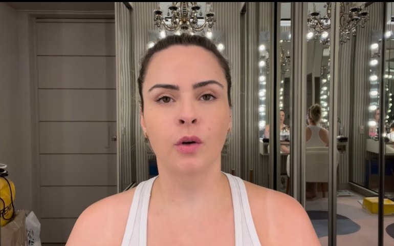 Ex-BBB Ana Paula Renault descobre que namorado é casado