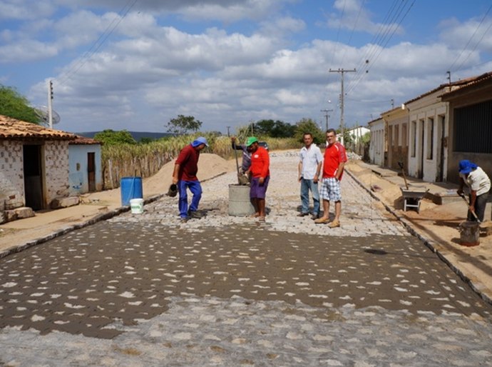 Jorge Dantas vai inaugurar calçamento do povoado Jacarezinho neste sábado