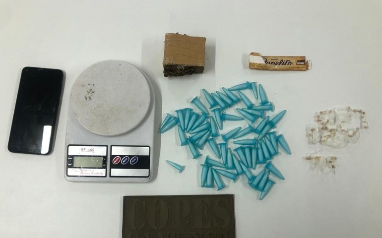 PM apreende arma e drogas durante abordagens em Olho D’Água das Flores e Porto Calvo