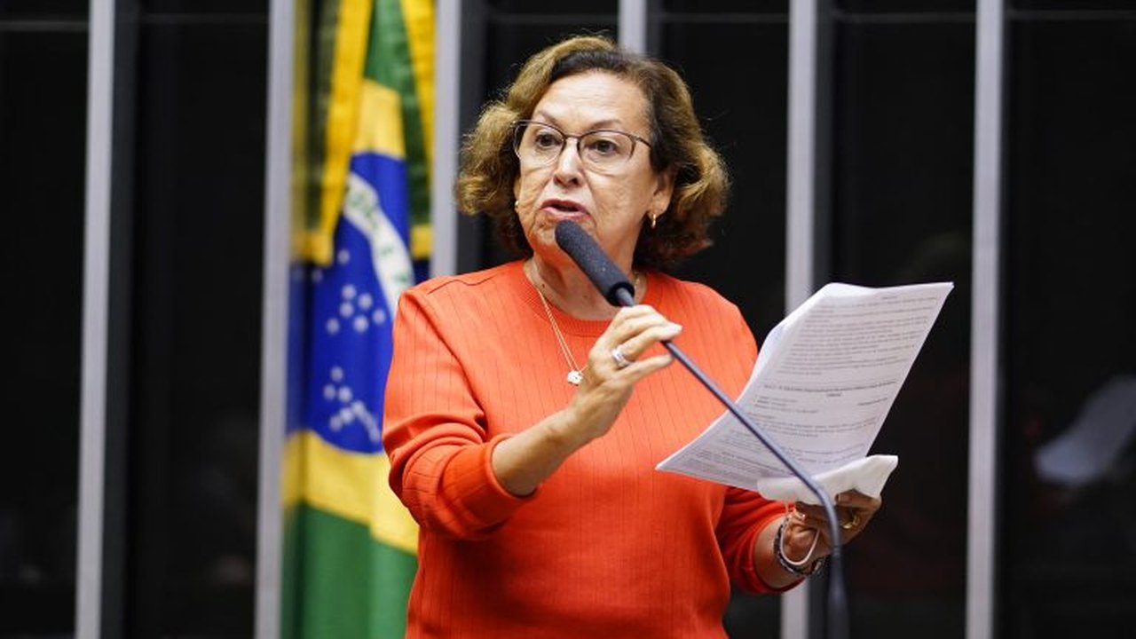 Comissão aprova política nacional de atenção psicossocial nas escolas