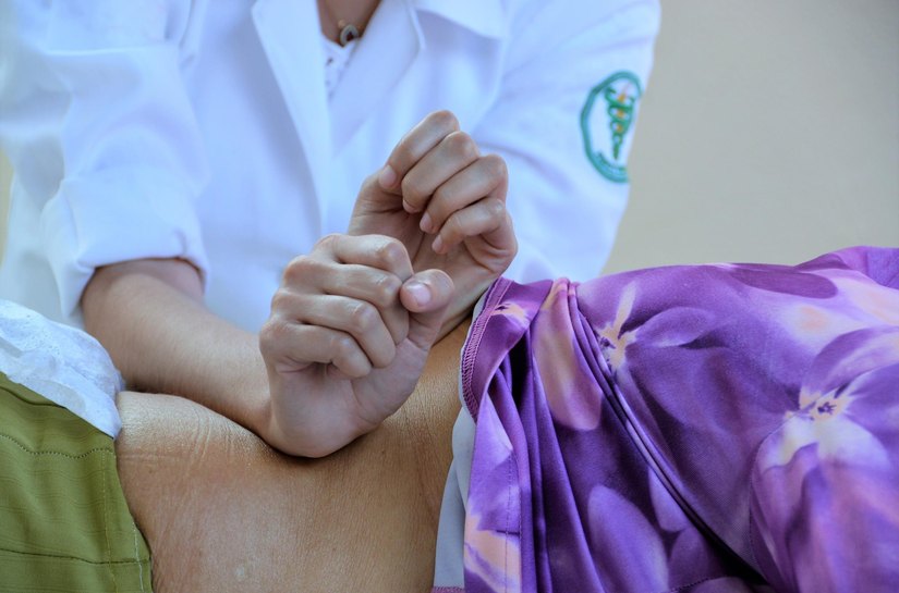 Médico do Hospital Dr. Ib Gatto Falcão alerta sobre a fibromialgia e destaca importância do diagnóstico precoce
