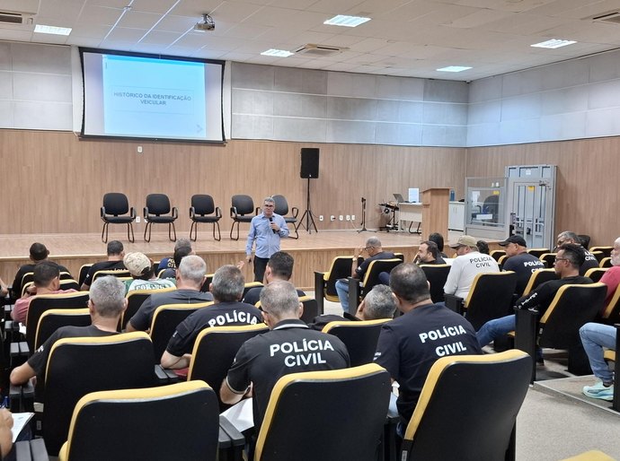 Polícia Civil promove curso de vistoria veicular em parceria com o Detran/AL