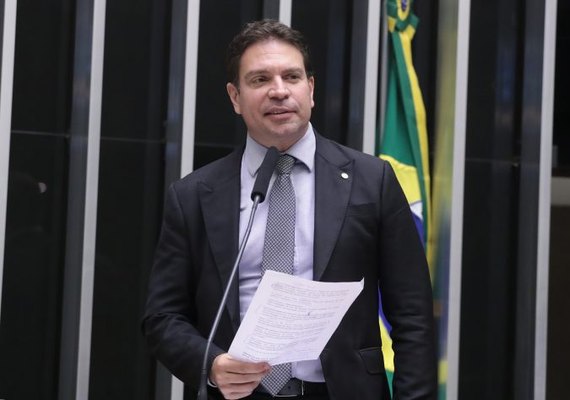 Câmara aprova punição para quem obstruir via pública com barricadas para cometer crimes