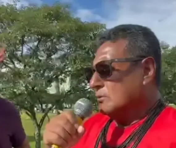 Cacique denuncia 'terra na gaveta' e cobra  Governo Lula  por homologação de terras em Palmeira dos Índios; veja vídeo