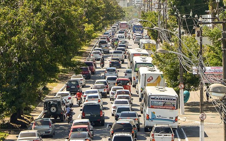 Motorista que atropelou e matou idosa no Farol se apresenta à Polícia Civil