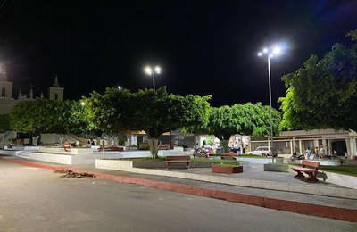 Prefeitura de Santana do Mundaú segue modernizando sistema de iluminação pública