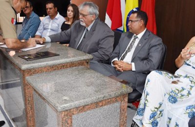 Promotores de Justiça empossam conselheiros municipais de Segurança da Barra de Santo Antônio e Paripueira