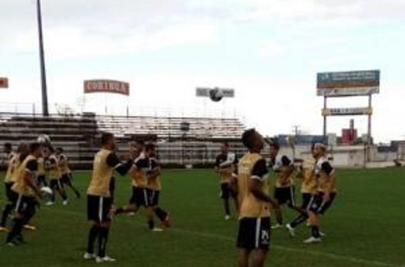 Asa: Viagem é antecipada e treino passa a ser com portões fechados