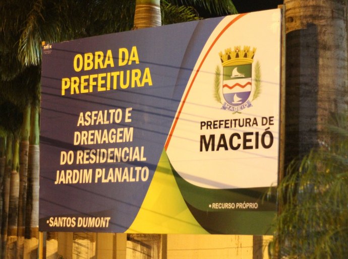 Prefeito Rui Palmeira entrega obras no Jardim Planalto