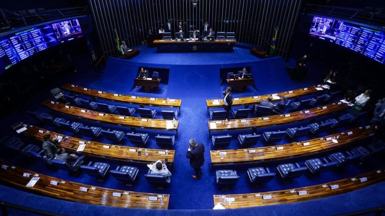 Oposição alcança 41 assinaturas para impeachment de Moraes