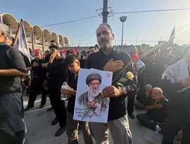 Irã inicia oficialmente funeral de Ali Khamenei