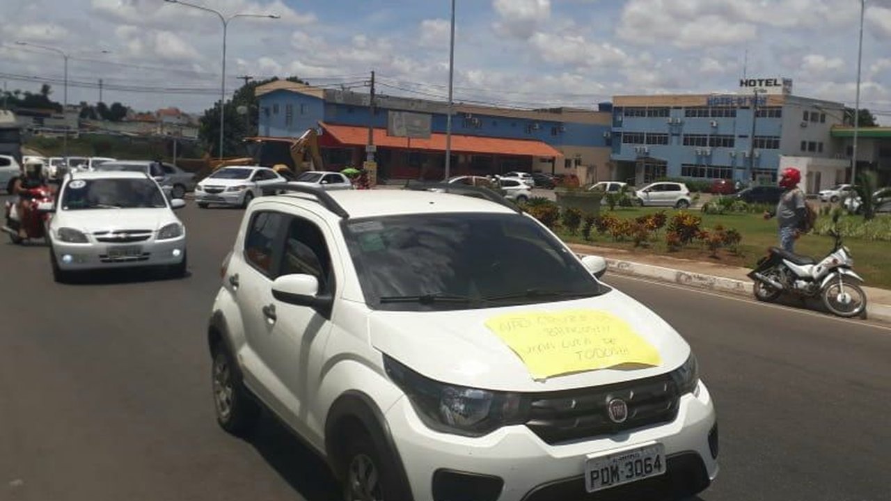 [VÍDEO] Protesto em Arapiraca contra alta dos combustíveis paralisa trânsito