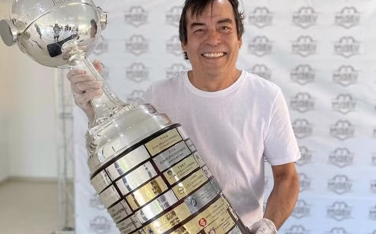 Morre Arthur Muhlenberg, cronista rubro-negro e publicitário, aos 62 anos