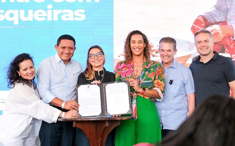 Estado assina adesão a políticas nacionais em articulação com o Governo Federal