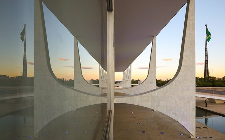 Sancionada validade permanente para isenção do Imposto de Renda