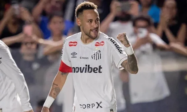 Neymar faz gol de pênalti em Santos x Inter - Foto: Divulgação / Santos