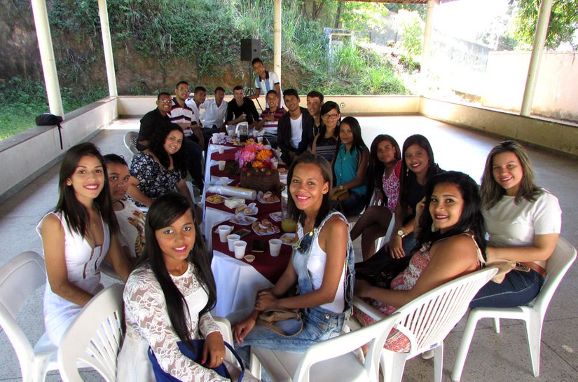 Confraternização marca despedida de aprendizes no Lar São Domingos