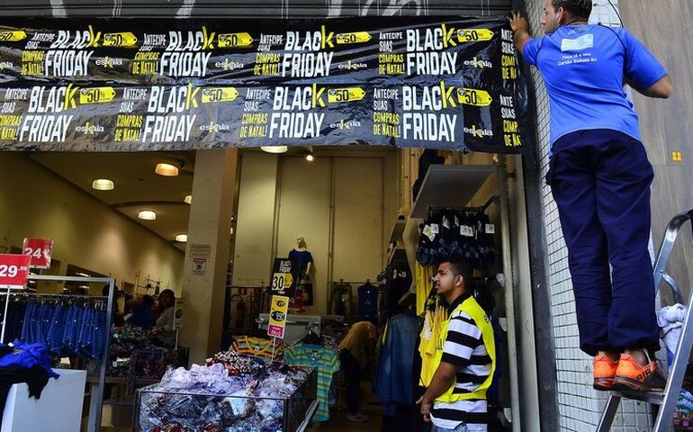 Vendas na Black Friday devem cair pela primeira vez em cinco anos
