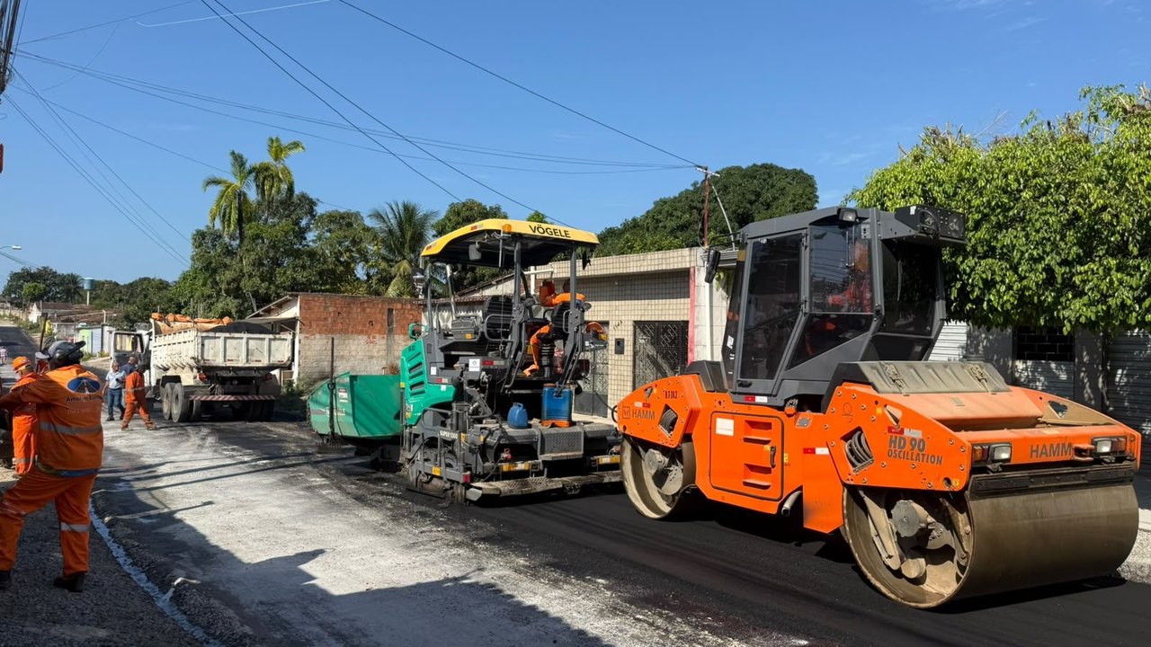 Prefeitura avança com pavimentação de mais duas ruas no Village Campestre II