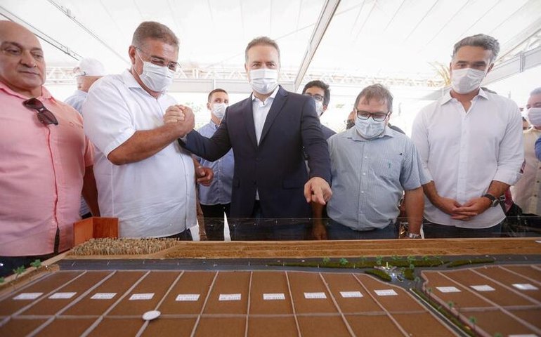 Durante visita a Expo 21, em São Miguel dos Campos, governador reafirma apoio ao potencial econômico do município