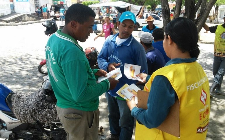 Seprev realiza ações de prevenção às drogas em Dois Riachos