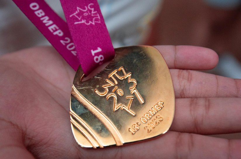 Setenta e oito estudantes da Rede Estadual recebem medalhas da OBMEP