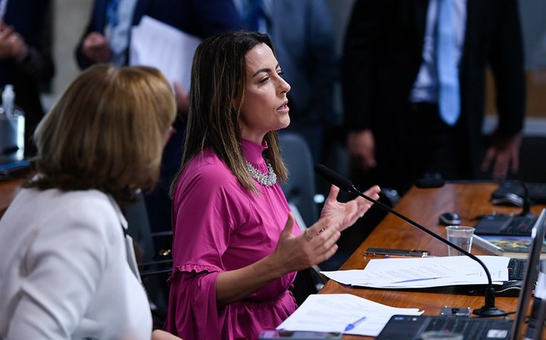 Licença-maternidade de 120 dias para atletas é aprovada na CAS