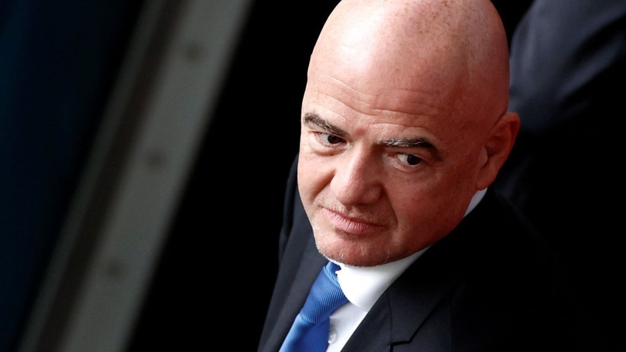 Infantino oferece final da Copa de 2030 ao Marrocos em troca de apoio, diz jornal; Fifa nega