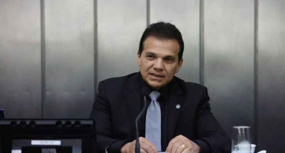 Ricardo Nezinho destaca história de trabalho e resiliência do povo arapiraquense nos 102 de emancipação