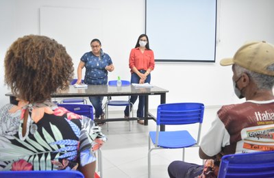 Delmiro: Representantes dos feirantes do calçadão terão novo espaço para comercialização