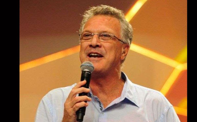 Flamengo confirma compra de Pedro junto à Fiorentina e assina até 2025