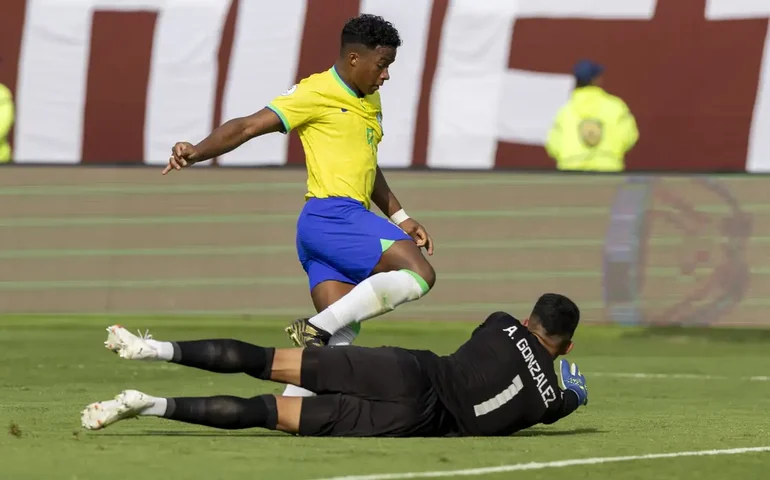 Pré-Olímpico: Endrick perde pênalti e Brasil cai diante do Paraguai