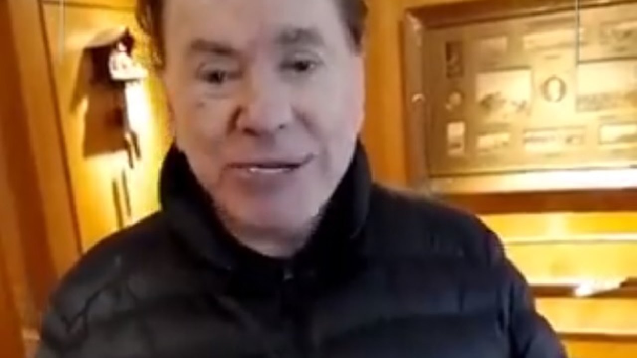 Vídeo de Silvio Santos sem dentadura é recuperado; fãs celebram lucidez do apresentador