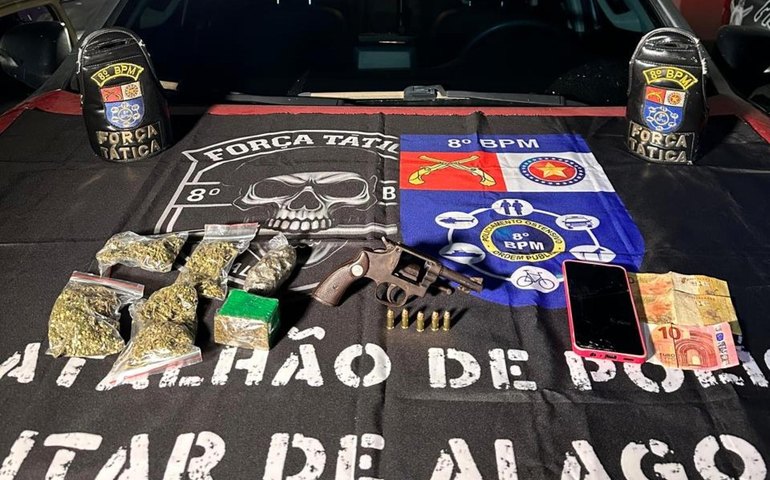 Polícia Militar apreende armas e drogas em operações na Região Metropolitana