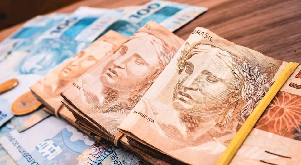 Governo de Sergipe antecipa pagamento de 13º salário para servidores estaduais; confira calendário