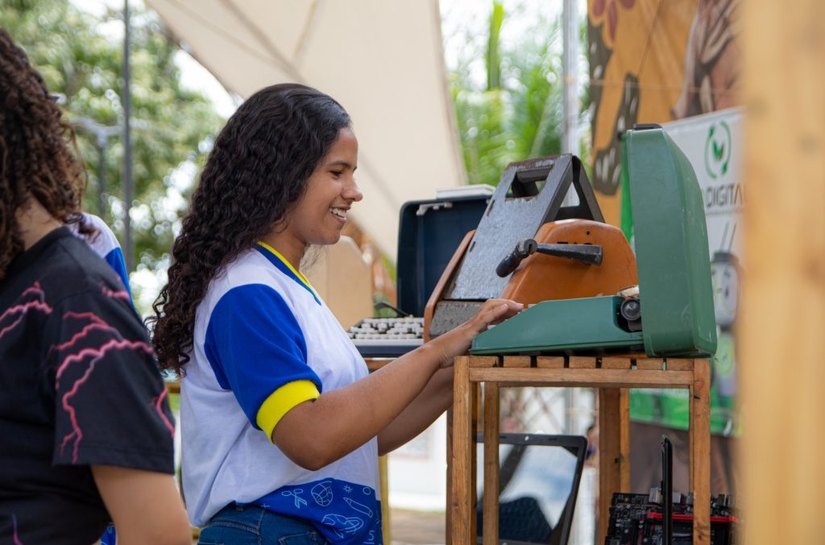 Em parceria com o Estado, Prefeitura participa de campanha voluntária de resíduos sólidos