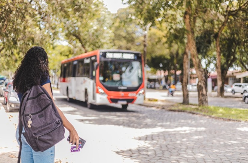 Passe Livre Estudantil assegura inclusão e permanência escolar em Maceió