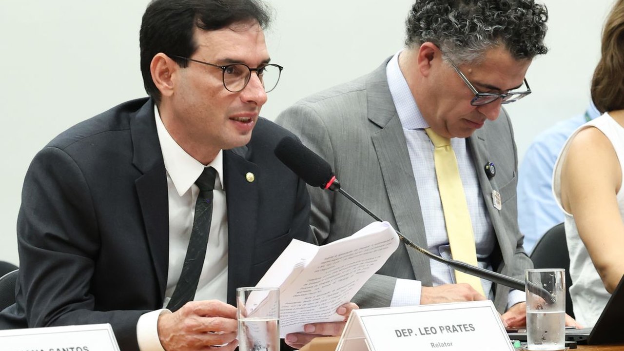 Fim da escala 6x1: relator propõe que um dia de folga seja no domingo