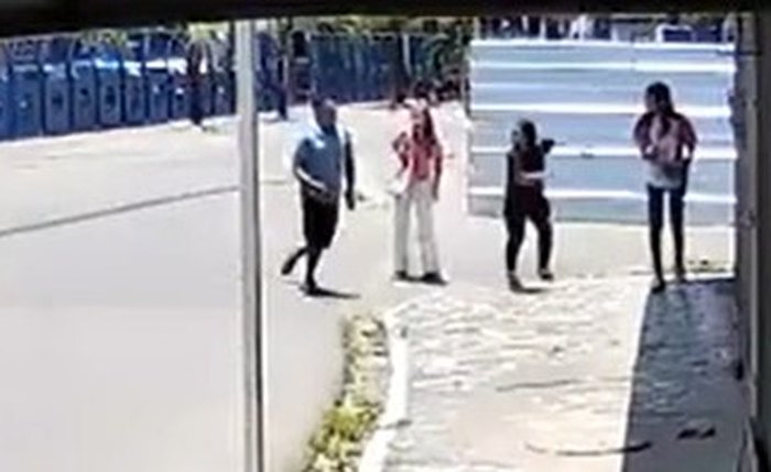 Estudantes no Poço são vítimas de tentativa de assalto