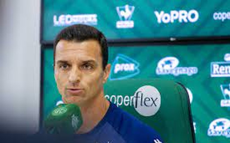 Técnico do Guarani lamenta situação de sua cidade no RS: 'Meus amigos perderam tudo'