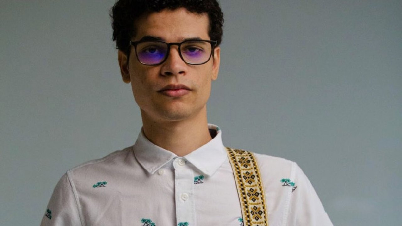 Músico Andrey Vieira lança single com inspiração em Djavan