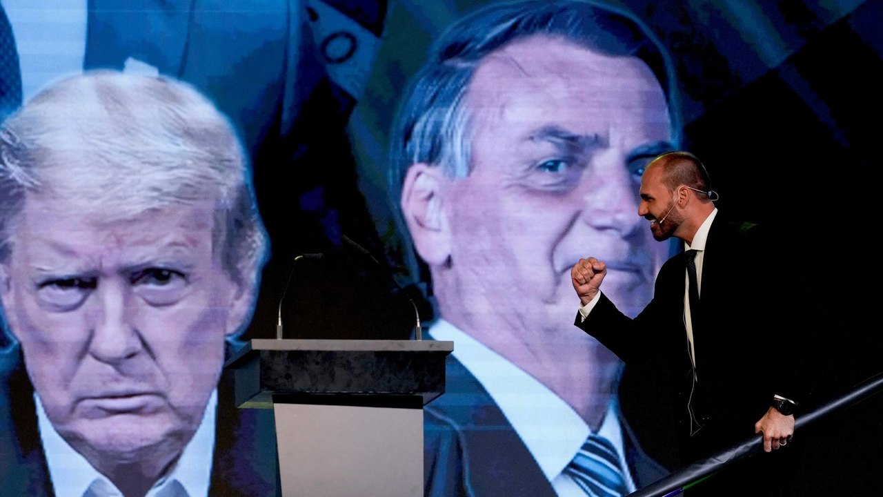 Eduardo Bolsonaro se reúne com equipe de Trump e pede sanções aos ministros Dino, Mendes e Moraes
