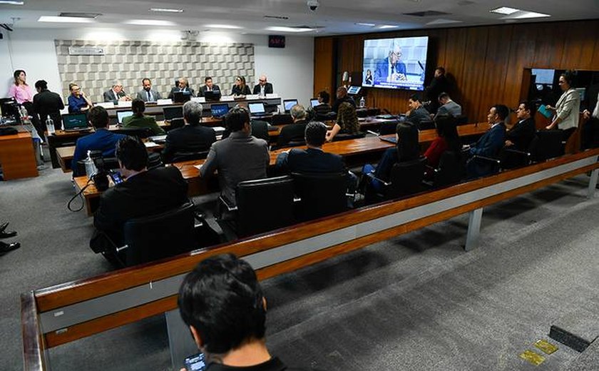 Caravana de Direitos presta auxílio jurídico à população no RS