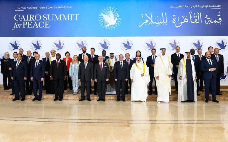 Líderes internacionais reunidos no Egito pedem cessar-fogo e ajuda para Gaza