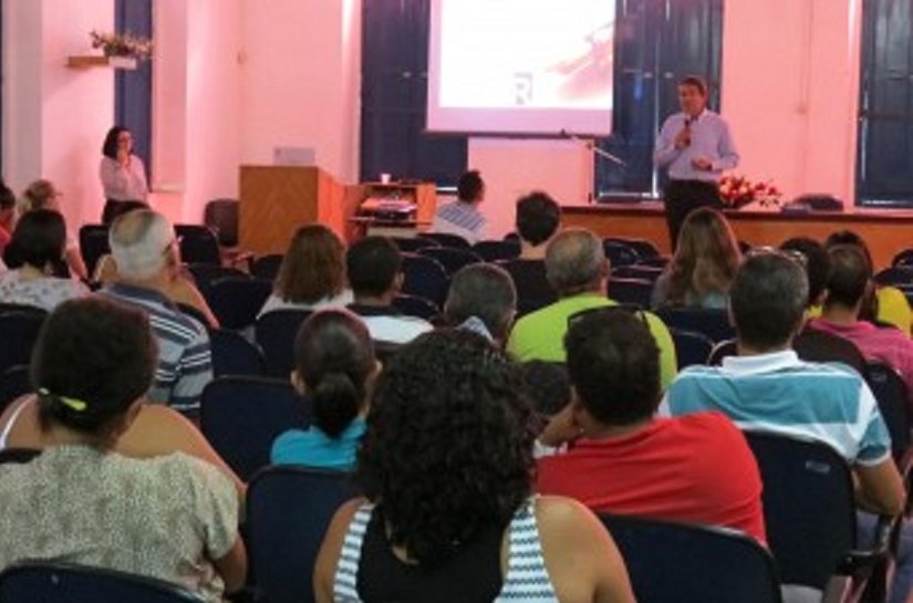 Colaboradores têm encontro motivacional e de sensibilização